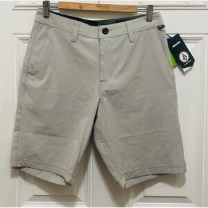 NWT Volcom Surf & Turf Hybrid Shorts‎ Casual Walk Gray Size 30 NWT